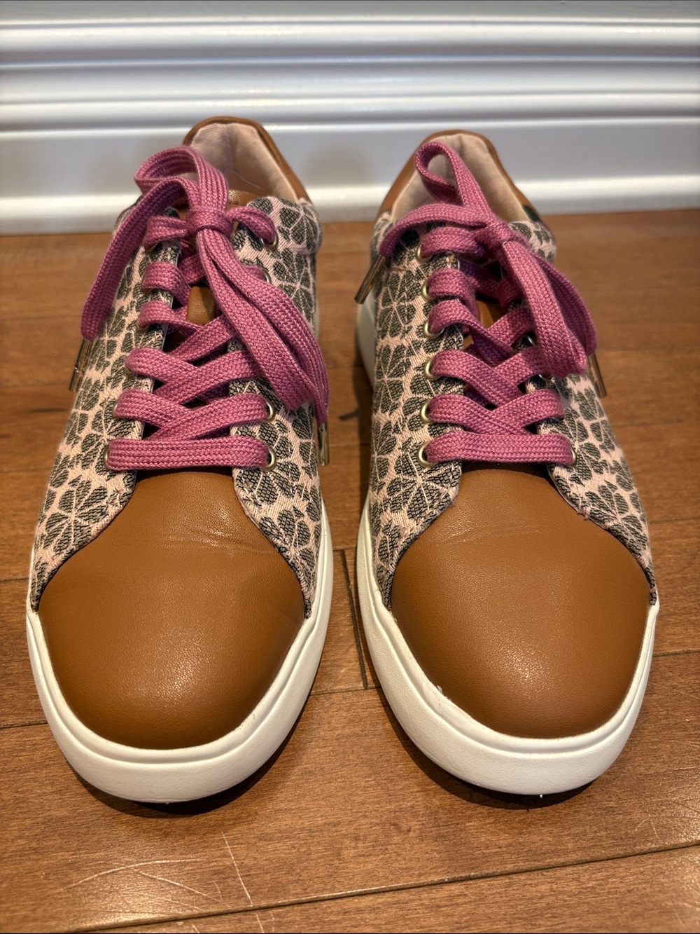 Kate Spade New York Spade Flower Jacquard Keswick Sneakers - Size 8 - Picture 2 of 9